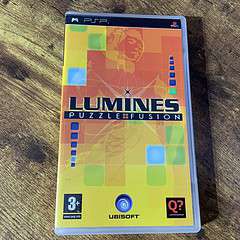 Lumines Puzzle Fusion PSP completo in italiano