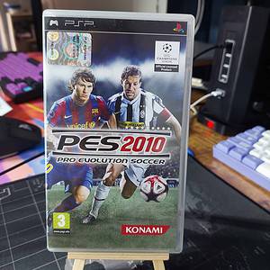 Pes 2010 PSP Italiano Usato 114643